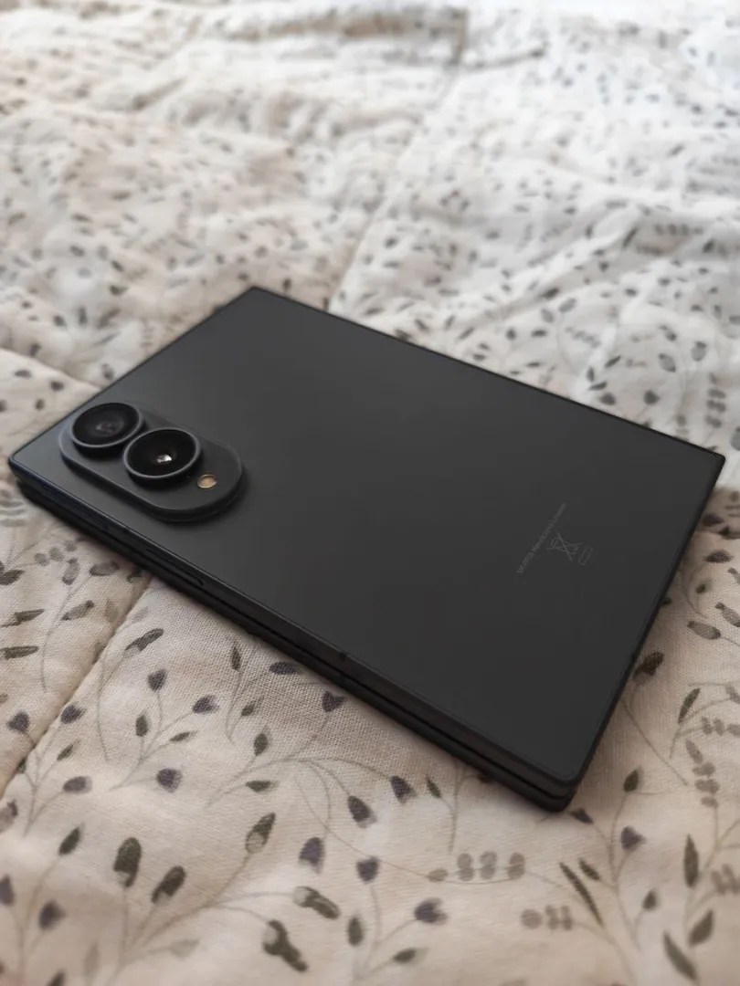 Samsung Galaxy Fold 8 — фото 4