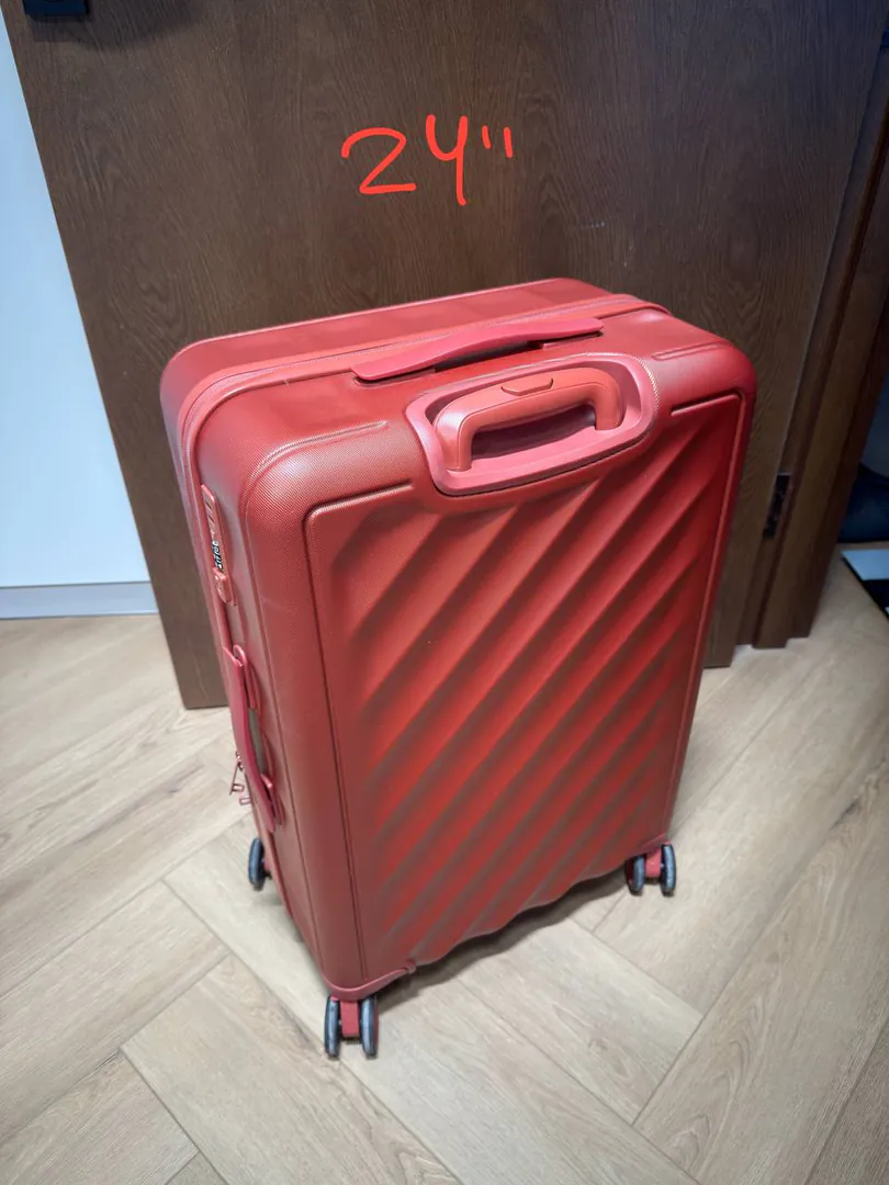 Suitcase 24 inches — photo 2