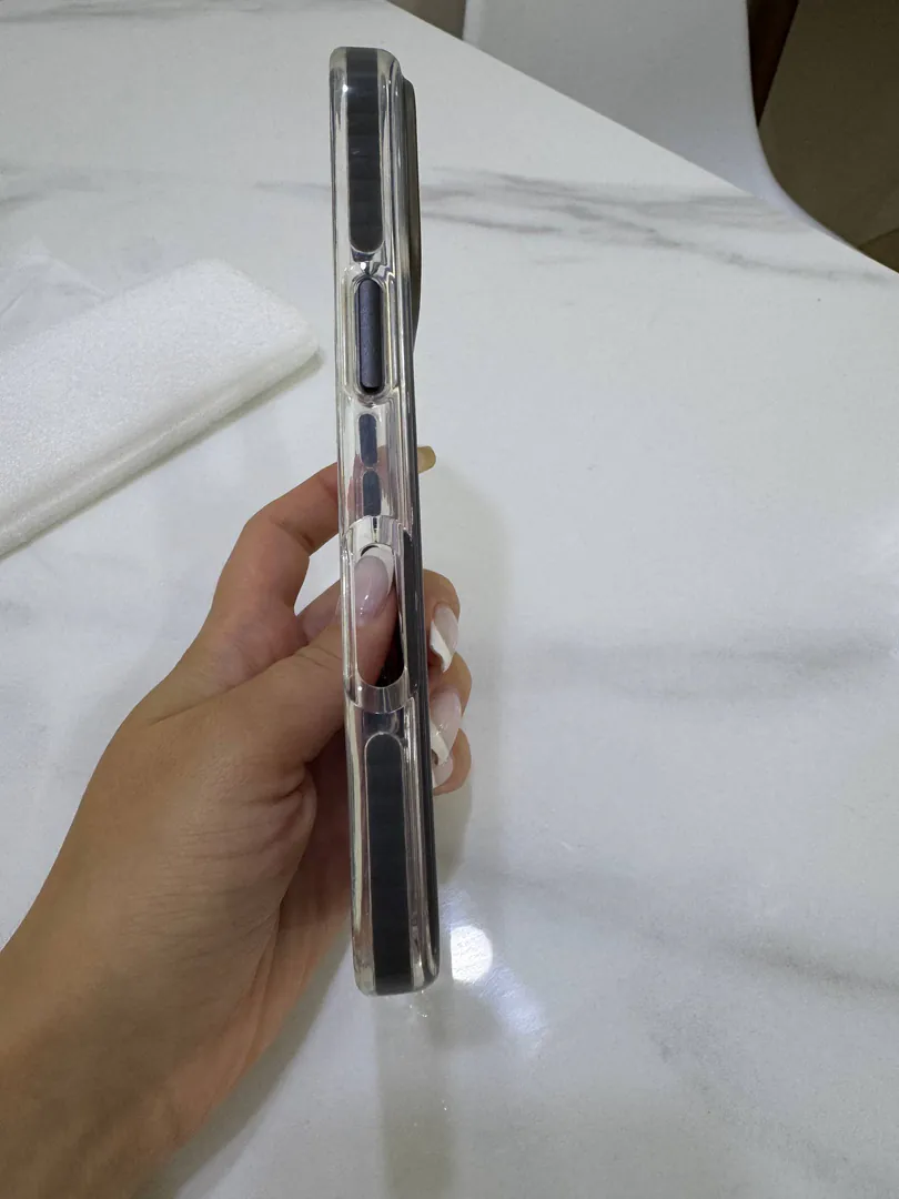 Чехол для iPhone 16 Pro с MagSafe — фото 3