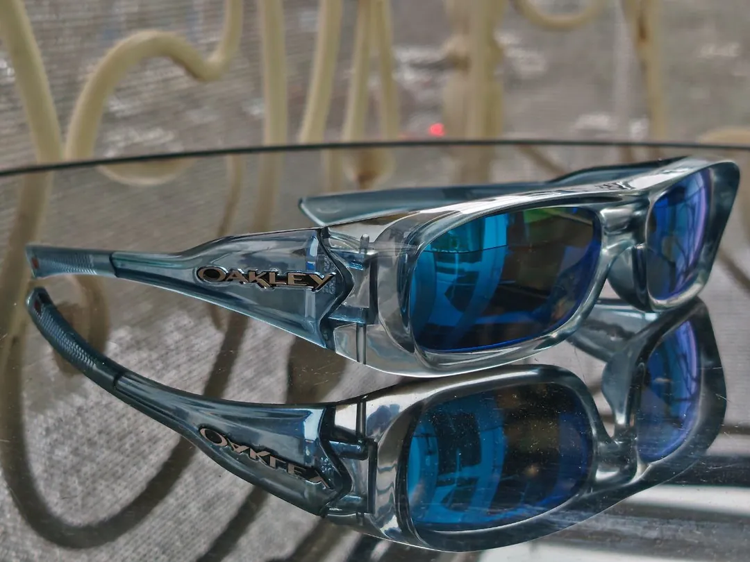 Children's Oakley glasses — photo 3