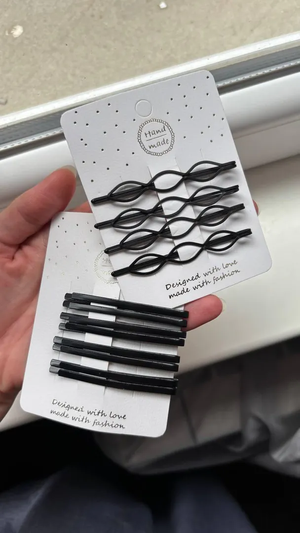 Set of hair clips — photo 1