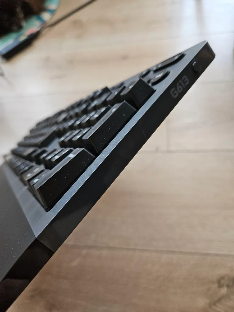 Беспроводная механическая клавиатура Logitech G613 — фото 1