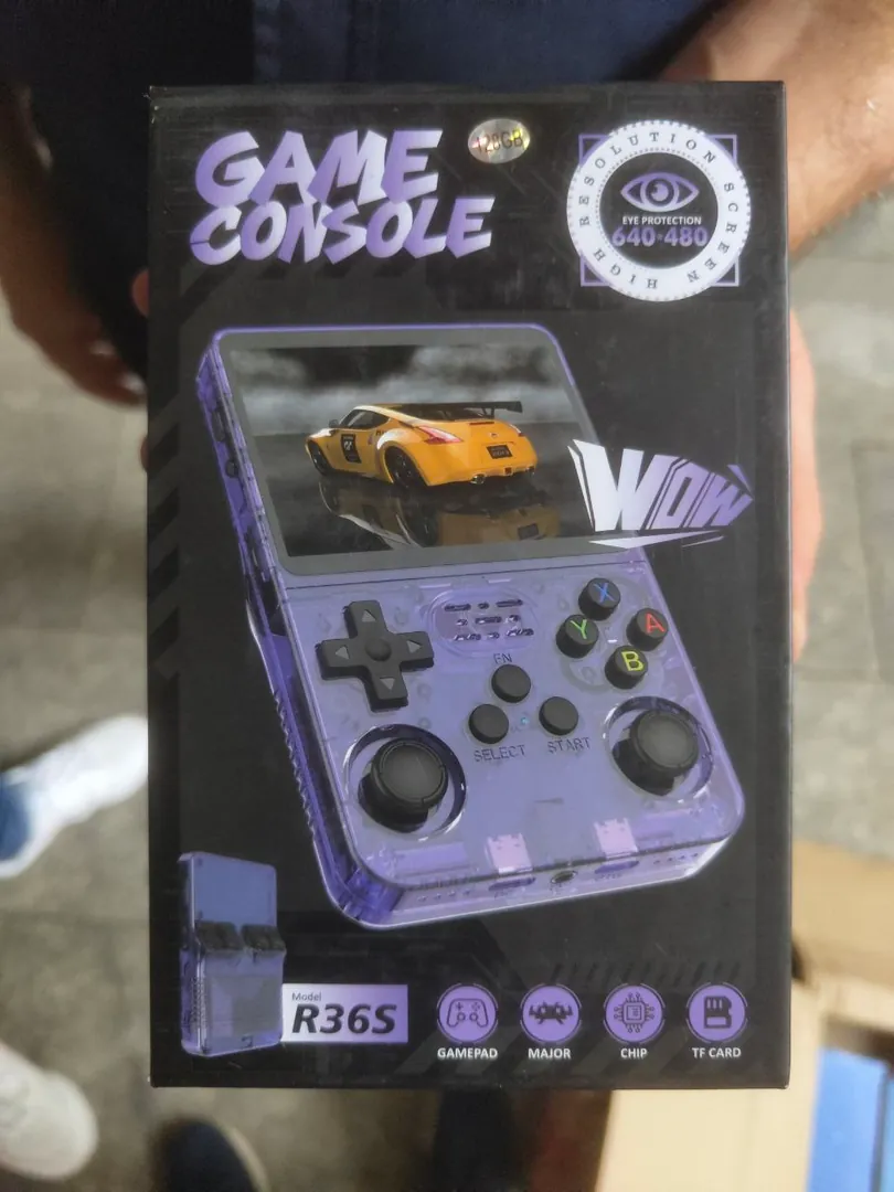 Gaming Console R36S — photo 1