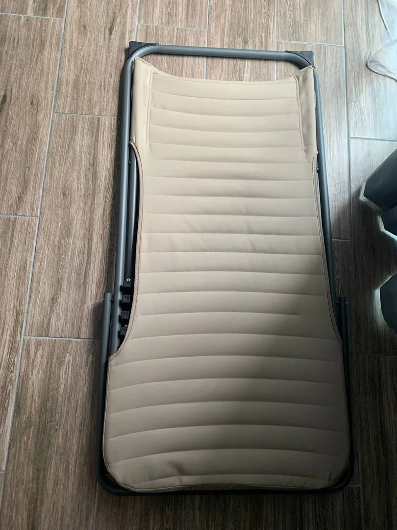 Foldable lounge chair with removable cover — photo 1