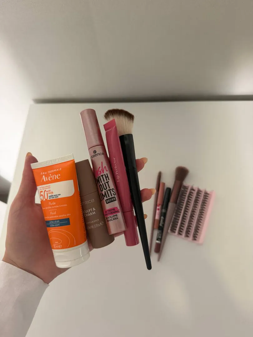 Avene facial sunscreen — photo 2