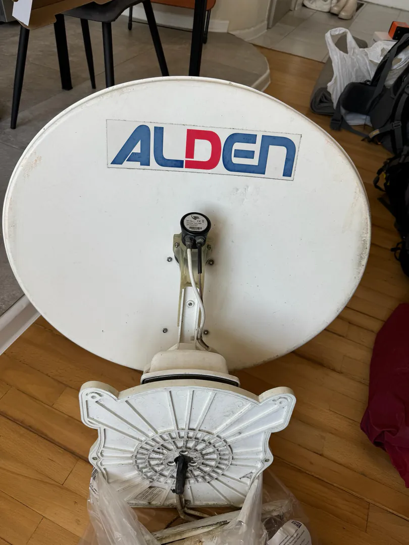 Satellite antenna and control module Alden S.S.C. HD — photo 1
