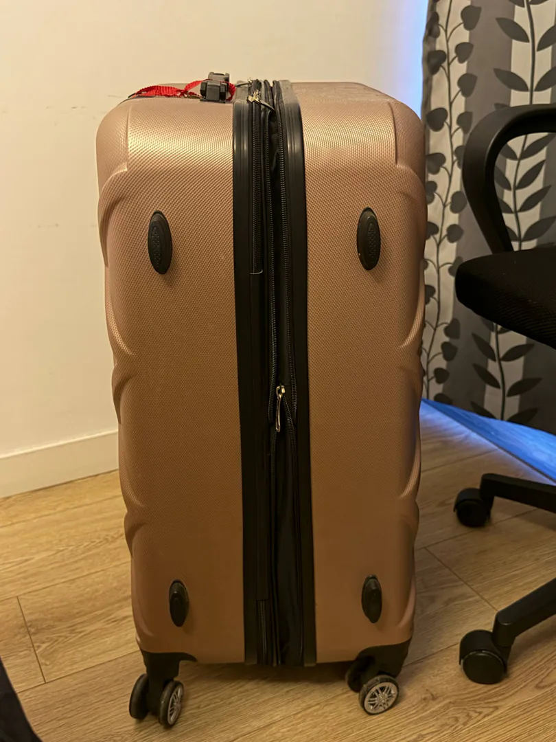 Set of suitcases — photo 4