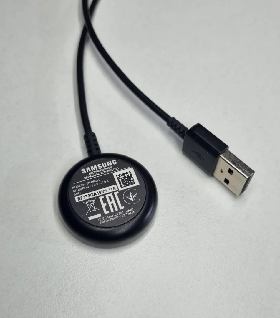 Wireless charger Samsung EP-OR825 for Galaxy Watch — photo 1