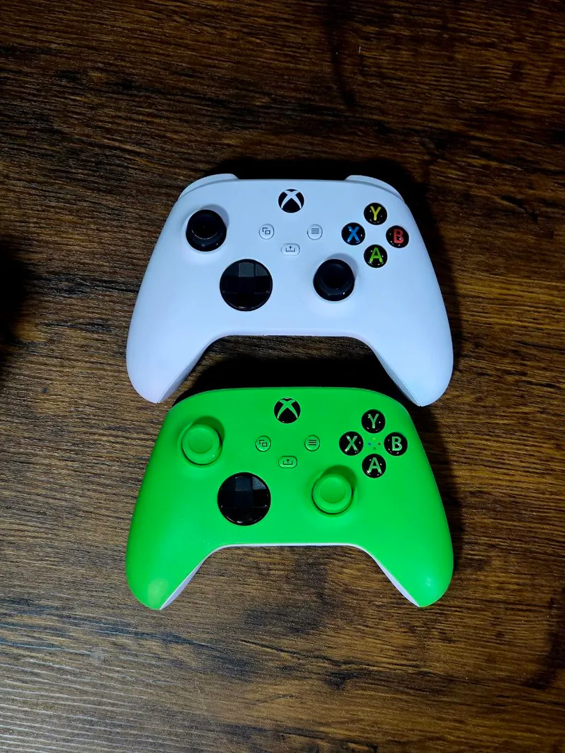Microsoft Xbox Series X/S Controller — photo 1