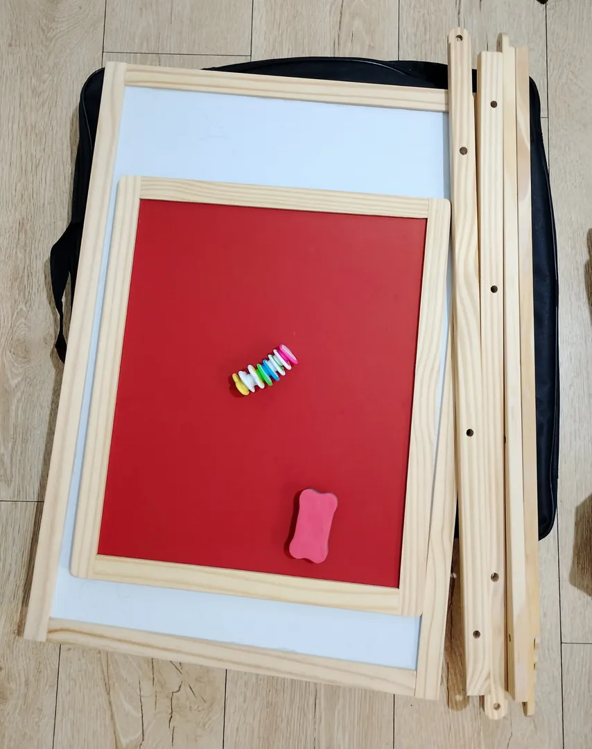 Easel with bag — photo 1