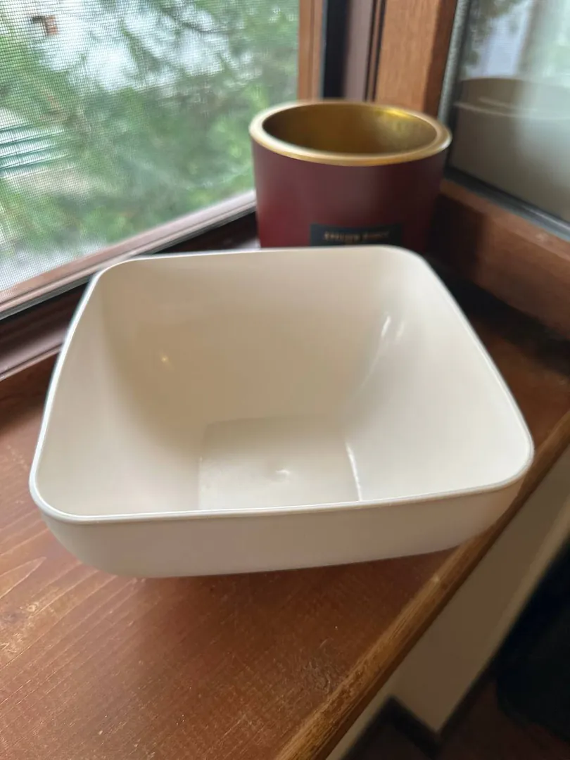 Salad bowl — photo 1