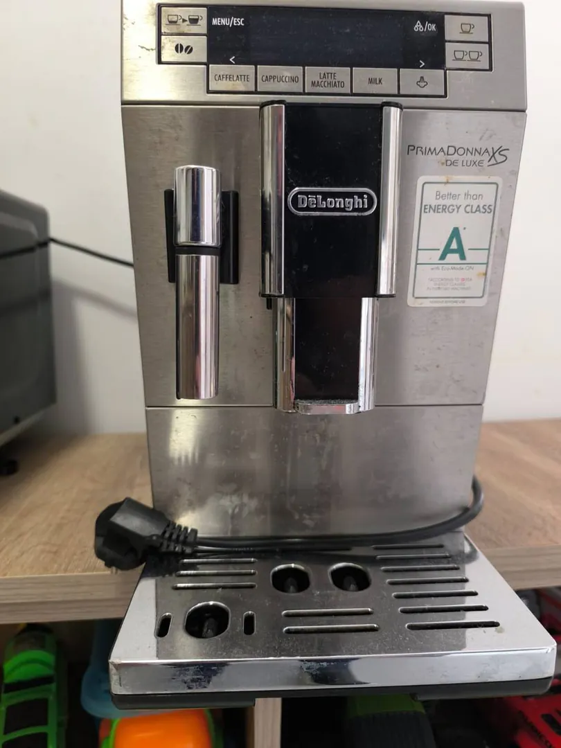Кофемашина DeLonghi Primadonna XS De luxe — фото 2
