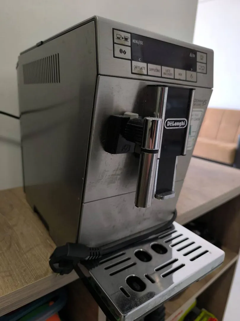 Кофемашина DeLonghi Primadonna XS De luxe — фото 3