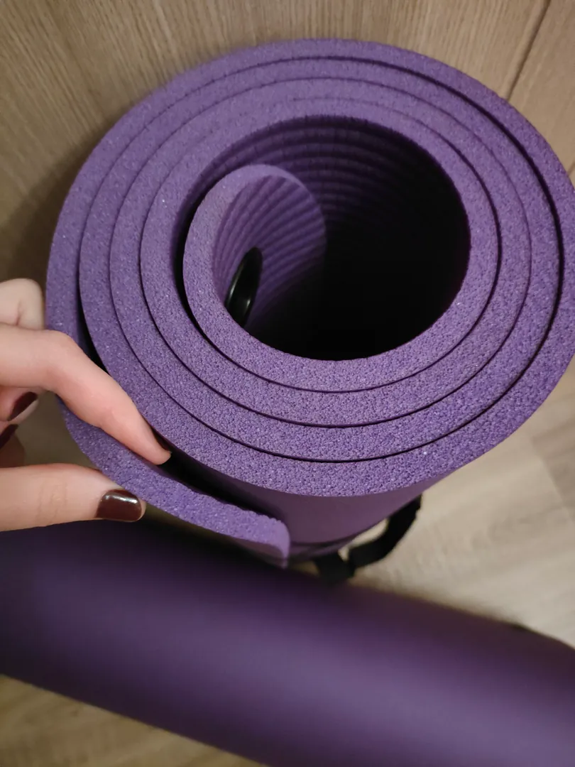 Yoga mats — photo 1