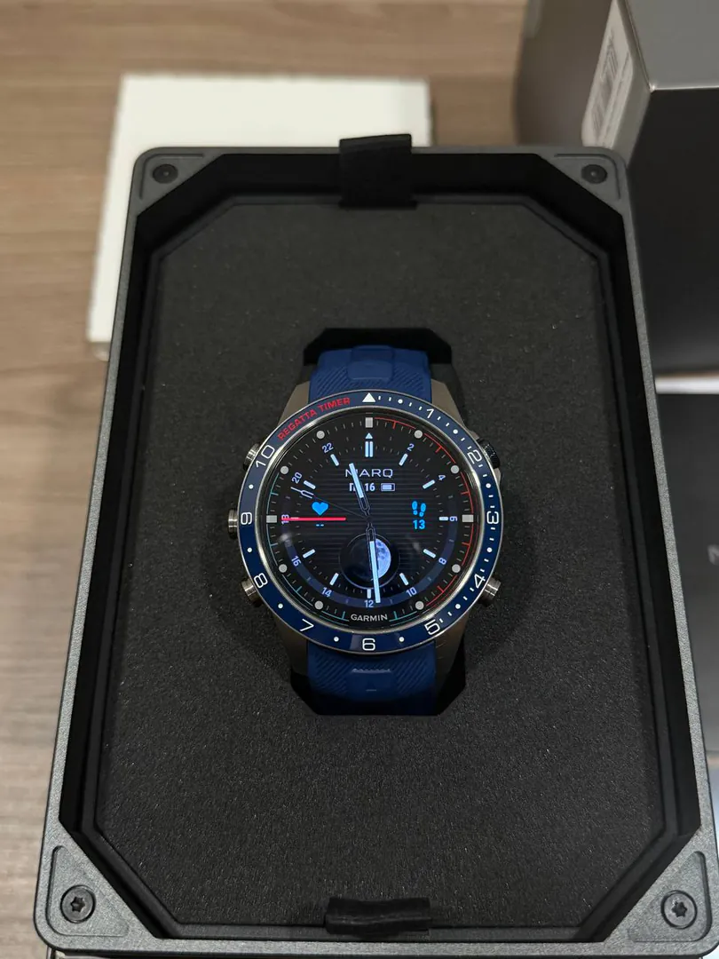 Часы Garmin MARQ Captain Gen 2 — фото 2