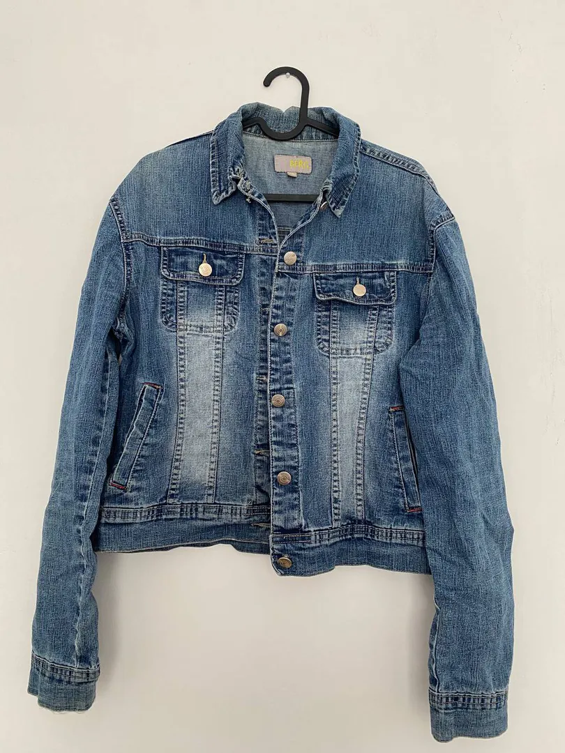 Women's denim jacket — photo 1