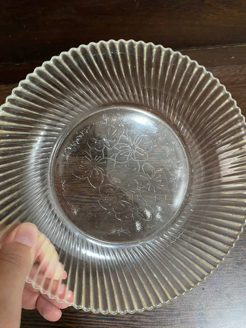 Transparent plate — photo 1