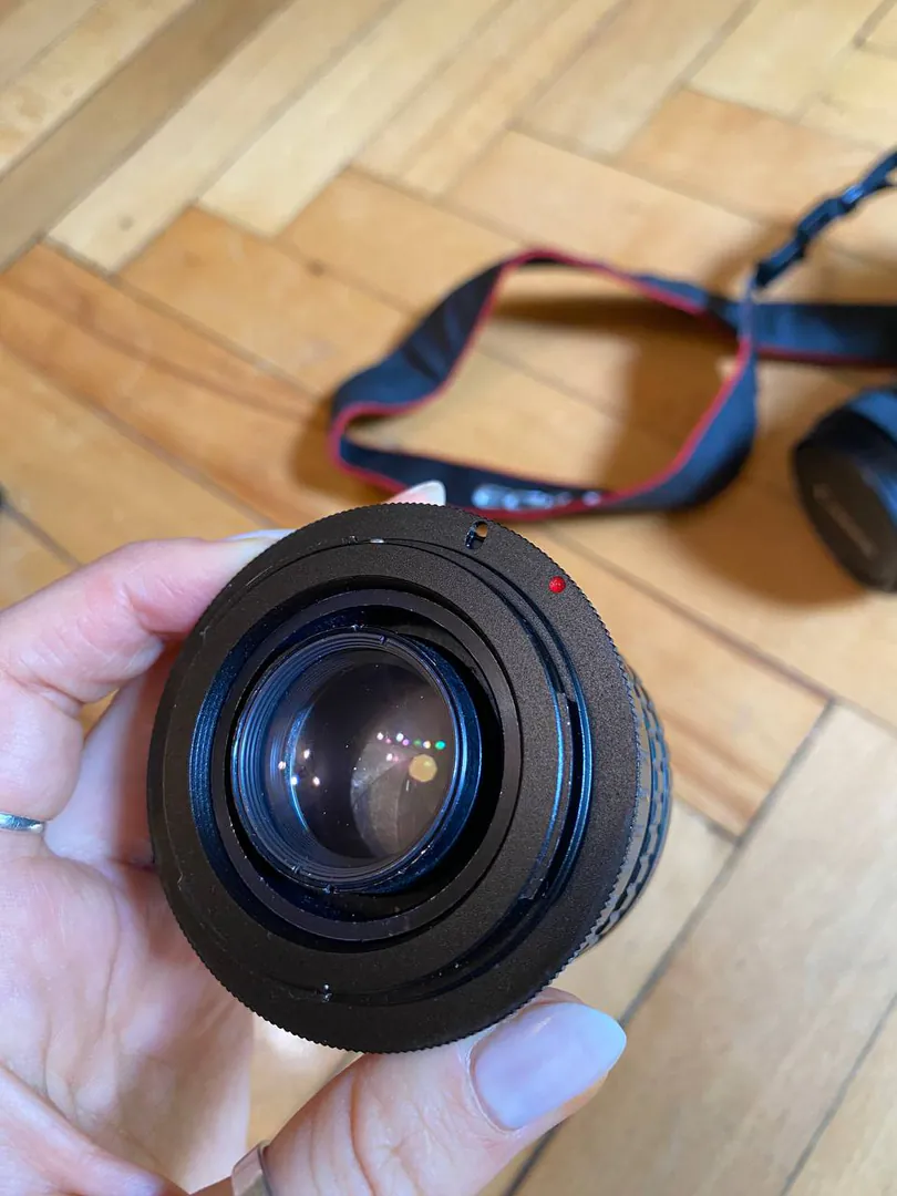 Camera Canon EOS 600D with EF-S 18-135 mm lens — photo 2