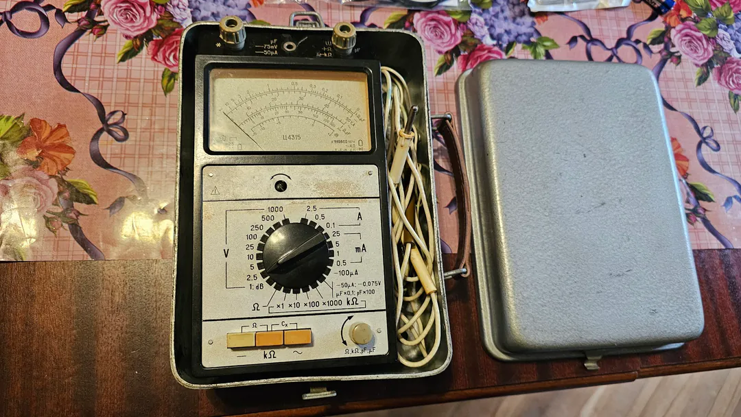 Analog multimeter tester Ц4315 — photo 4