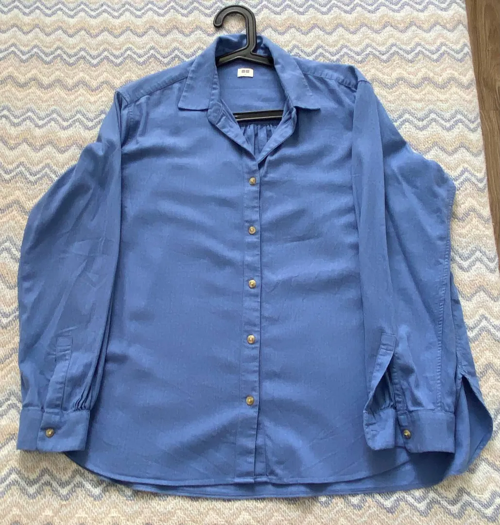 UNIQLO Shirt — photo 1