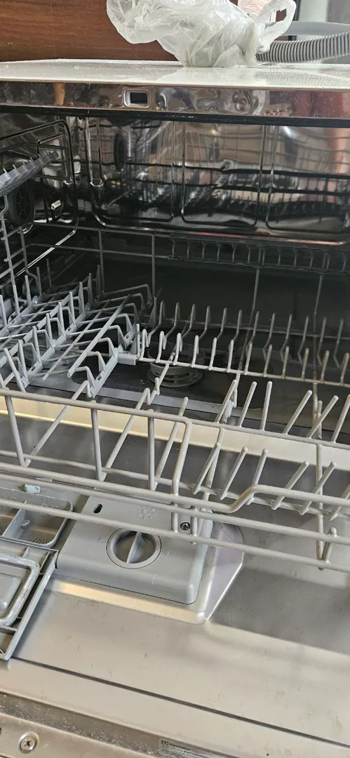 Посудомоечная машина Electrolux ESF2400OW — фото 2