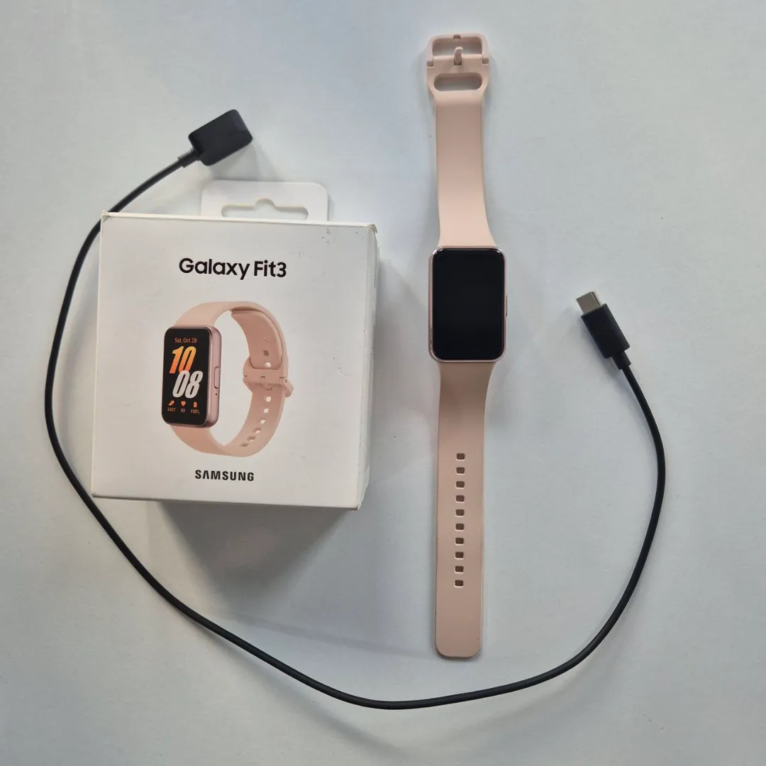 Фитнес-браслет Samsung Galaxy Fit3 Pink Gold — фото 1