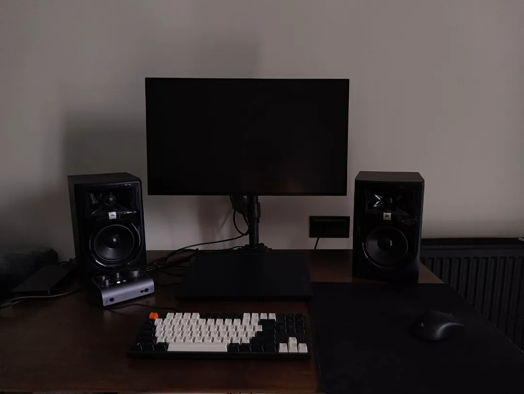 სტუდიური მონიტორები JBL 305P MkII — ფოტო 1