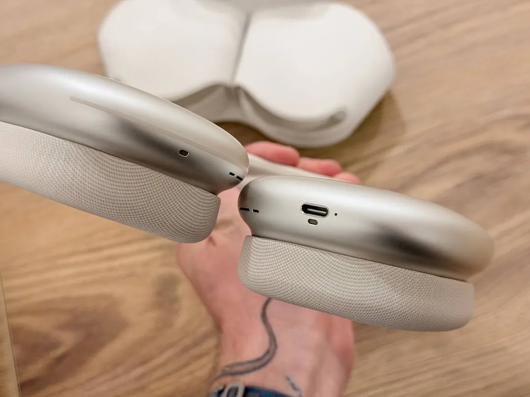 AirPods Max 2024 USB-C Headphones — photo 2