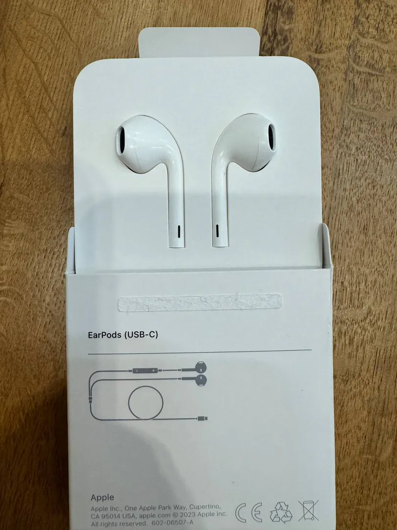 Наушники Apple USB-C — фото 1