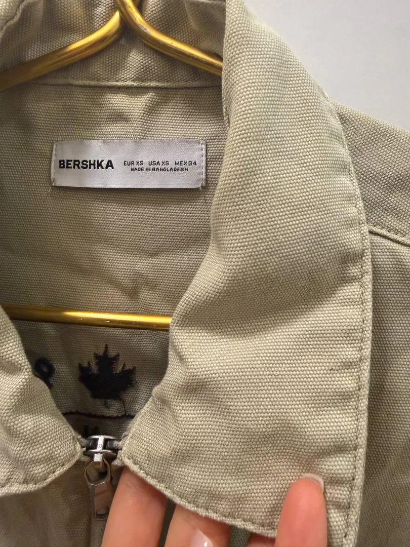Джинсовая рубашка Bershka — фото 1