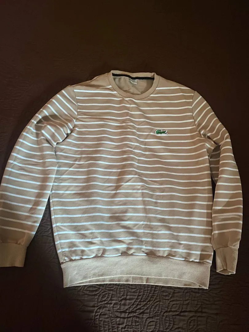 Lacoste — photo 1