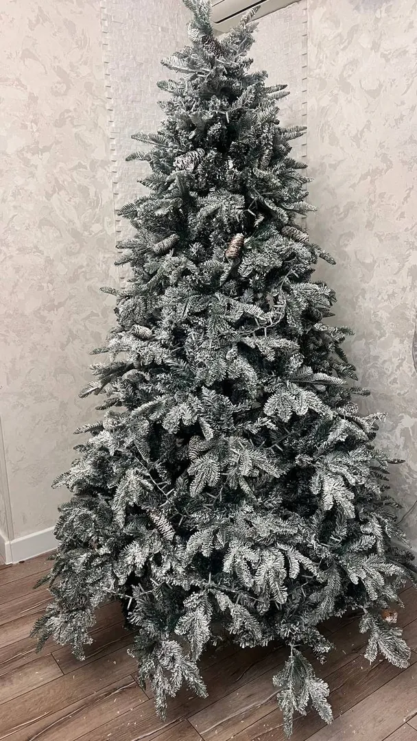 Artificial tree 2,10 m — photo 1