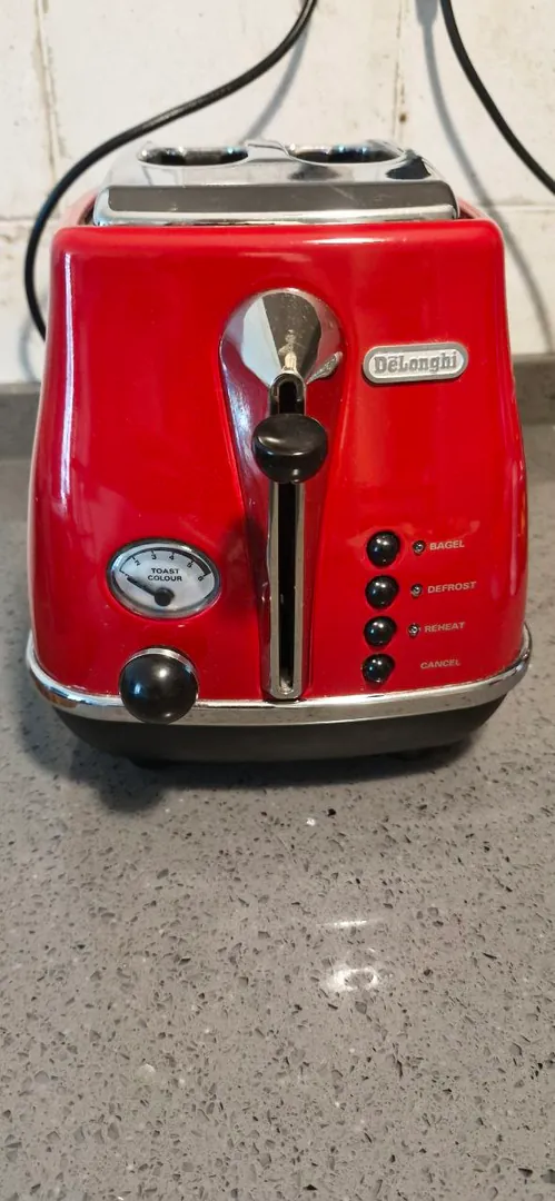 Тостер Delonghi — фото 1