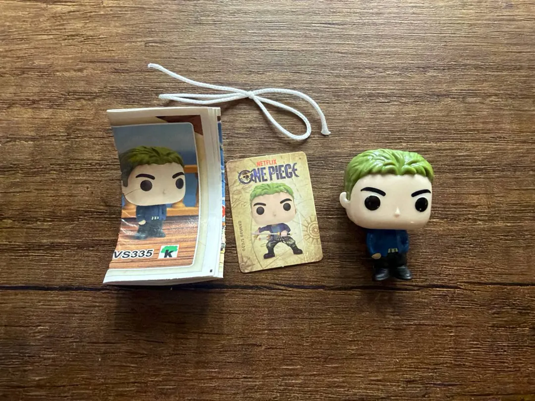 Zoro figure from Kinder — photo 1