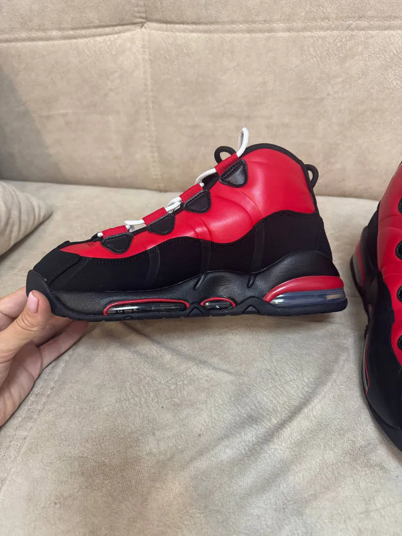 Nike Air Max Sneakers — photo 1