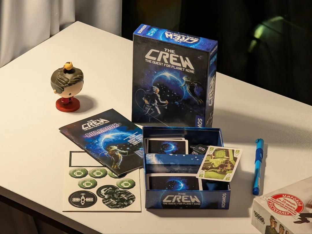 Board game The Crew: The Quest for Planet Nine — photo 1