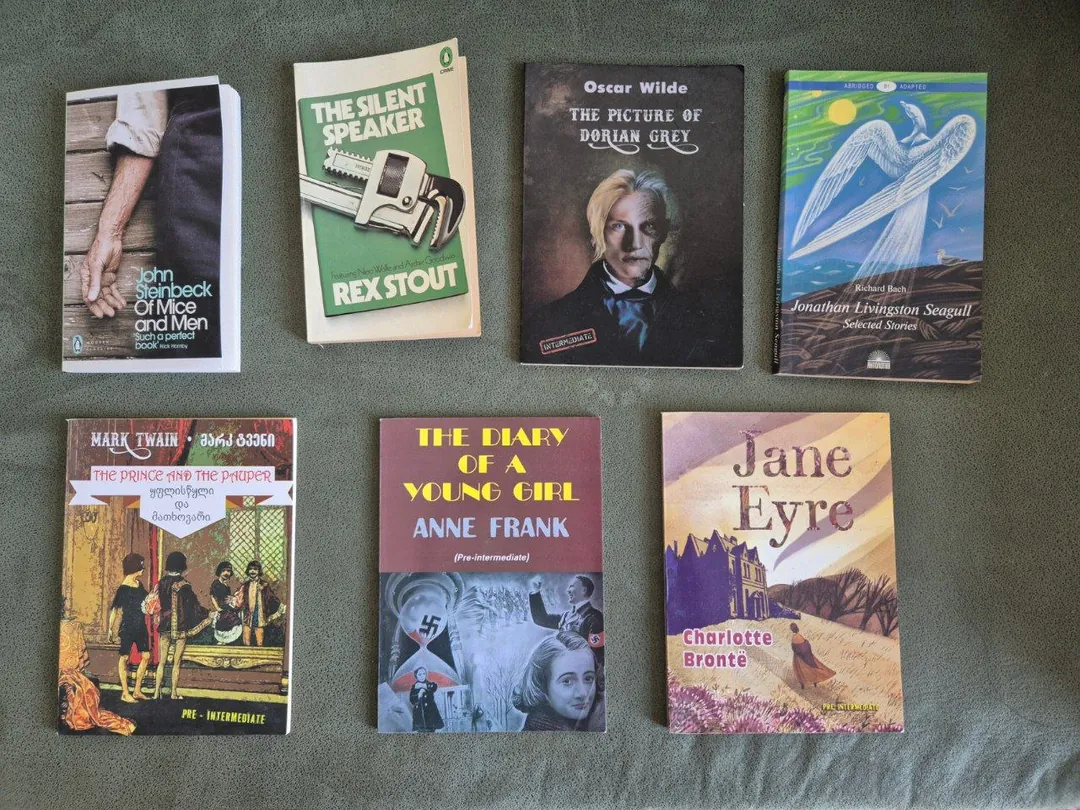 Books in English — photo 1