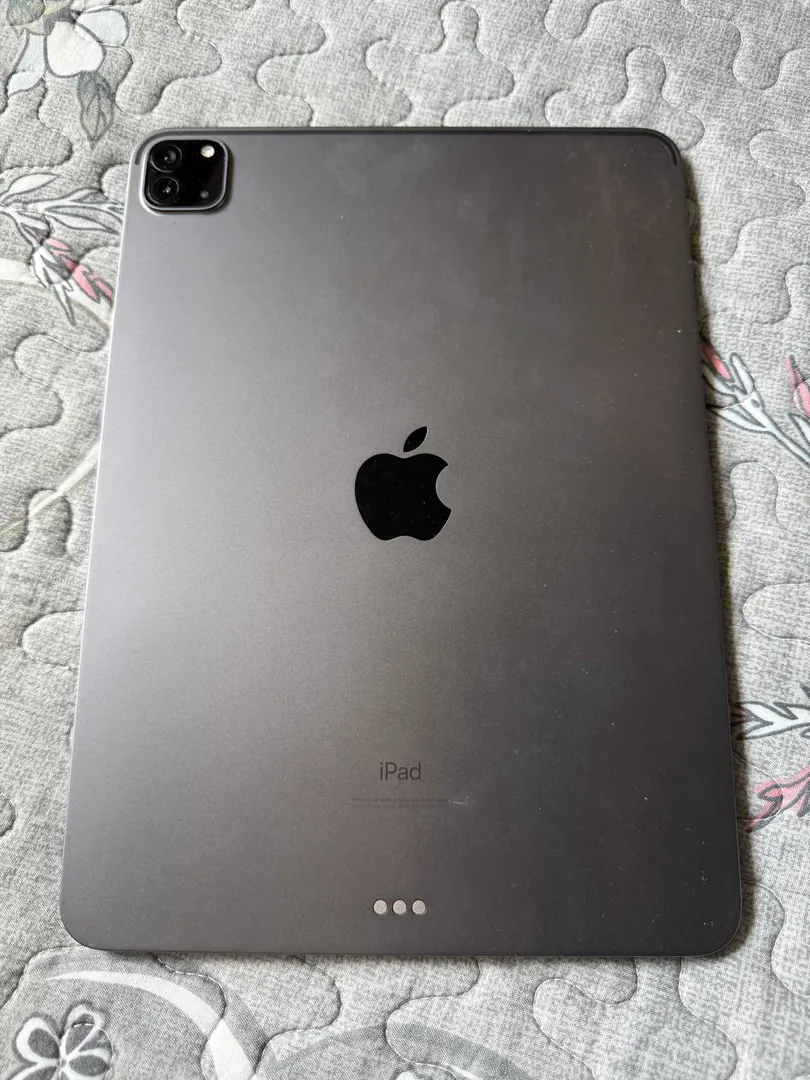 iPad Pro 11 (2-го поколения) — фото 2