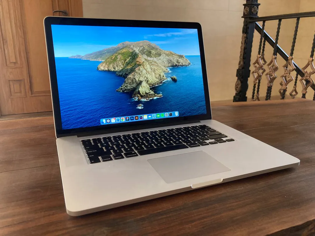 MacBook Pro Retina 15.4″ 2015 — photo 2