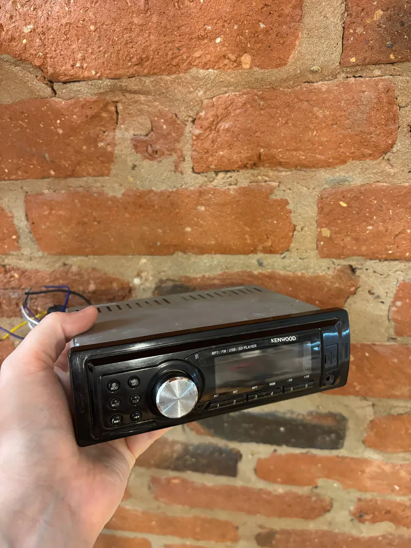 Kenwood ავტომაგნიტოლა (რეპლიკა) — ფოტო 2