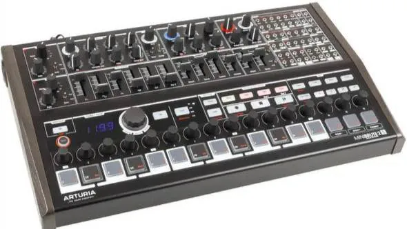 Synthesizer Arturia MiniBrute 2S Noir — photo 1