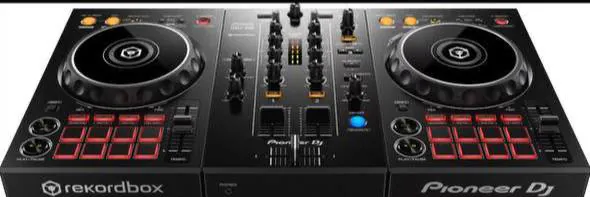 Pioneer DDJ-400 DJ Controller — photo 1