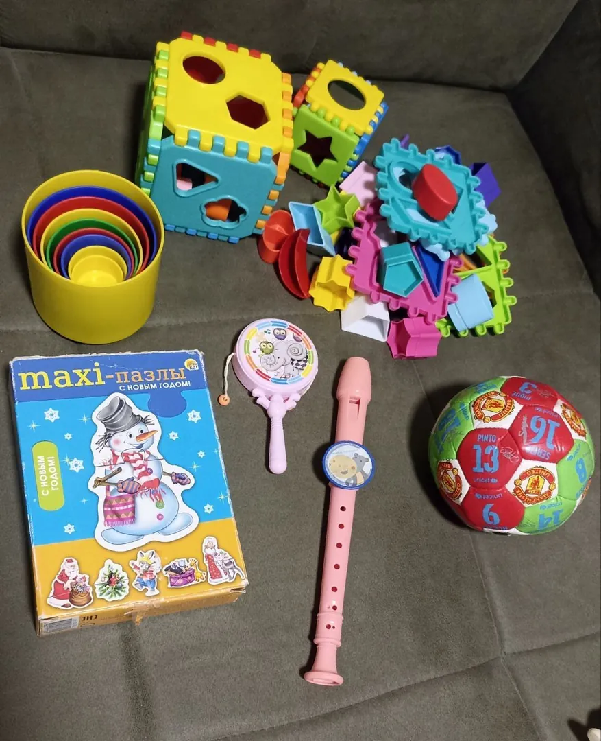 Children's educational toys and books — photo 7