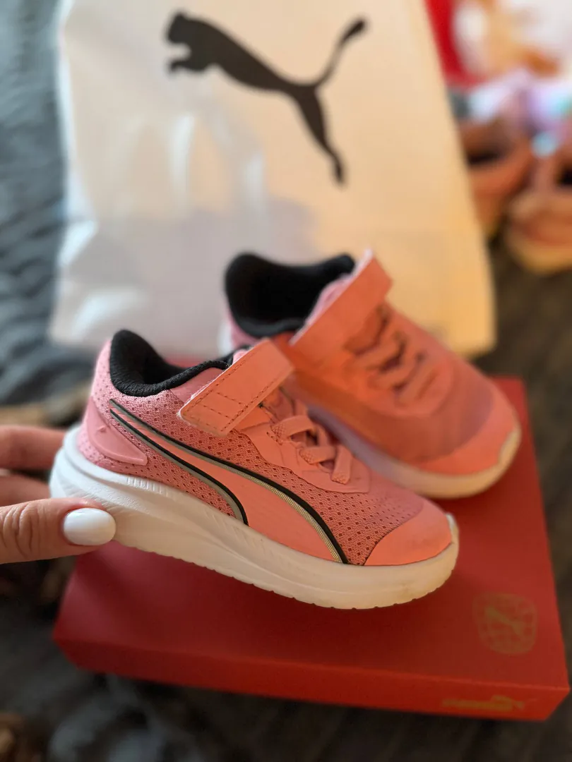 Kids' Puma sneakers — photo 1