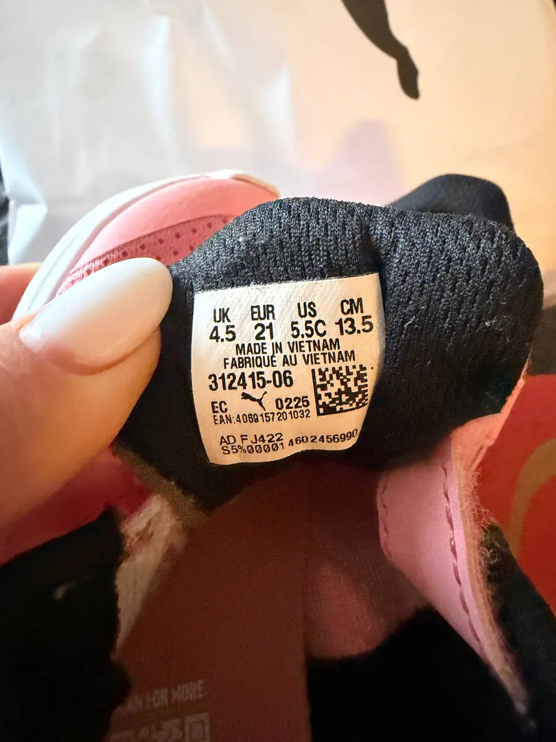 Kids' Puma sneakers — photo 3