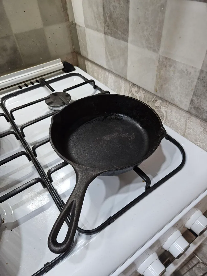 Lodge Wildlife Series Cast Iron Skillet 20cm — photo 2