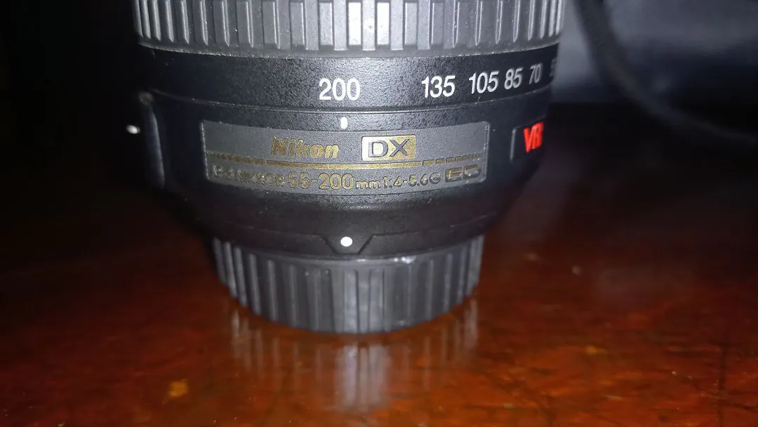 Nikon 55-200mm Lens — photo 2