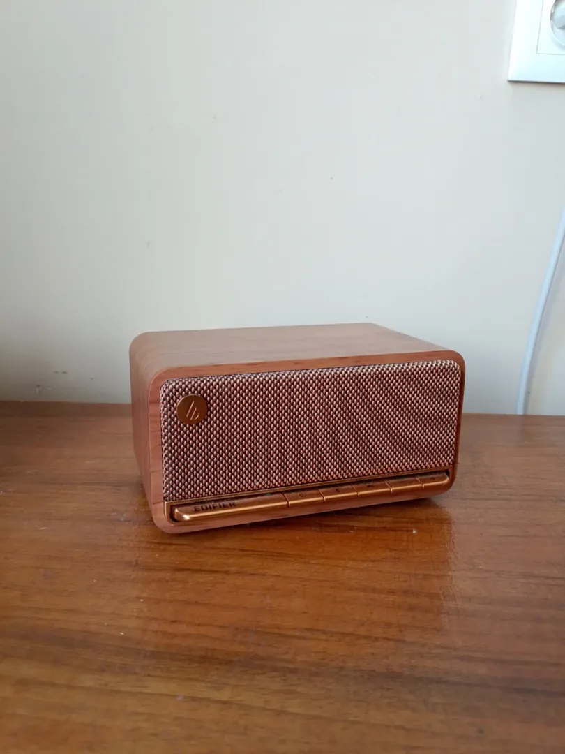 Bluetooth-колонка Edifier MP230 — фото 2
