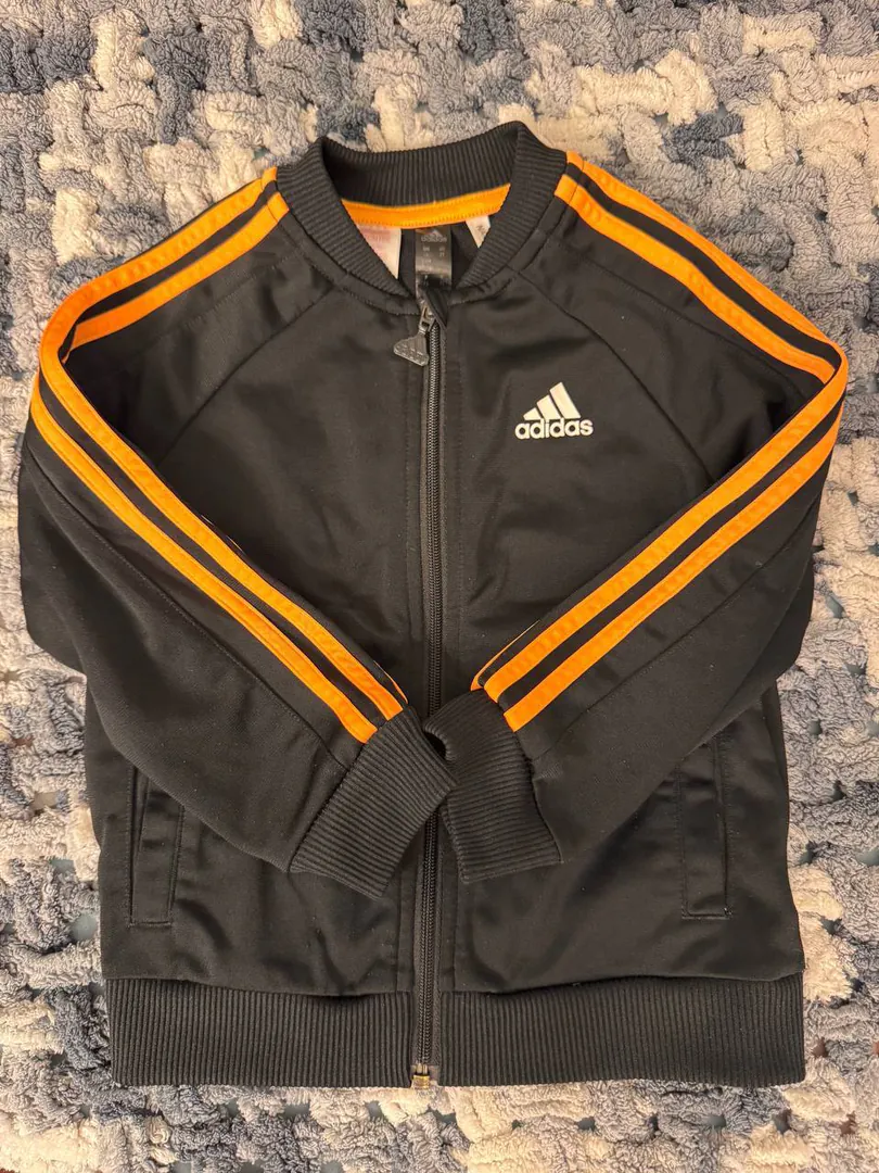 Kids Adidas tracksuit — photo 1