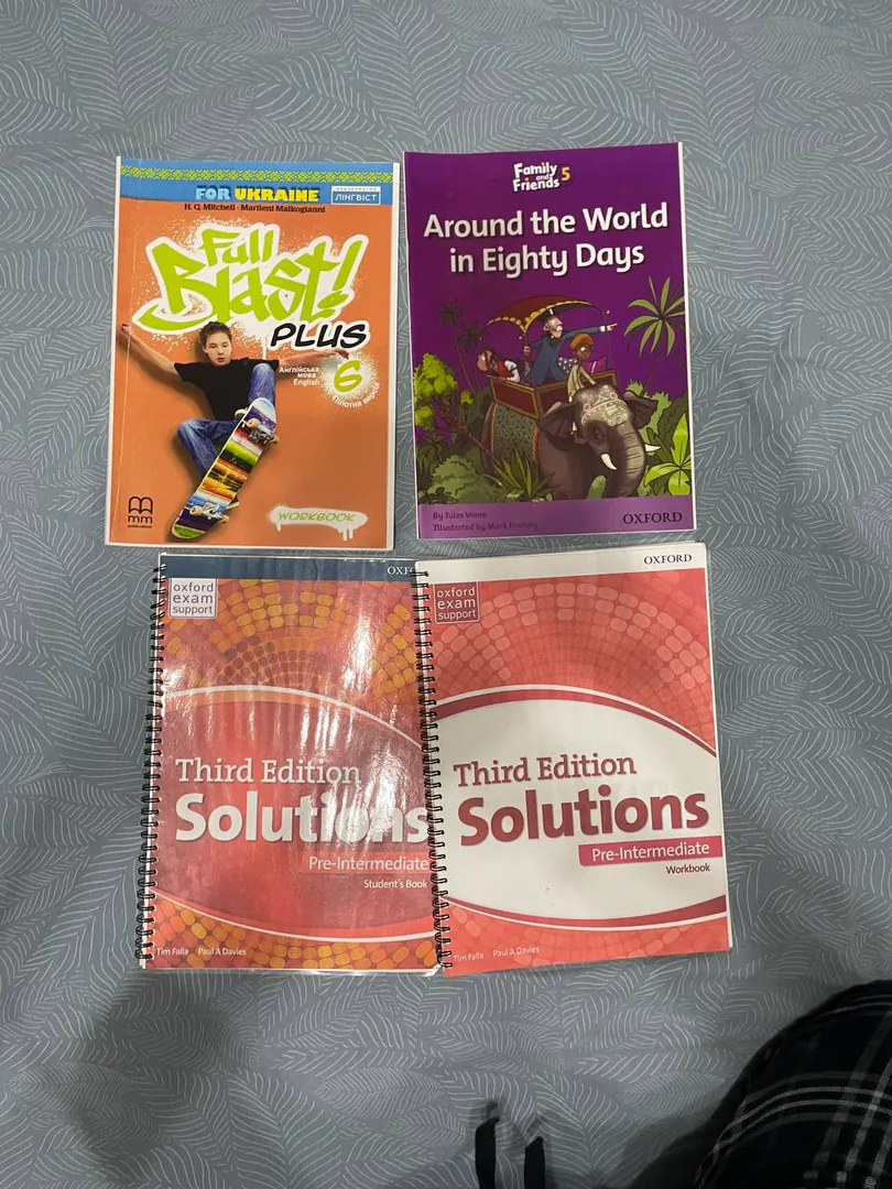 Books — photo 4